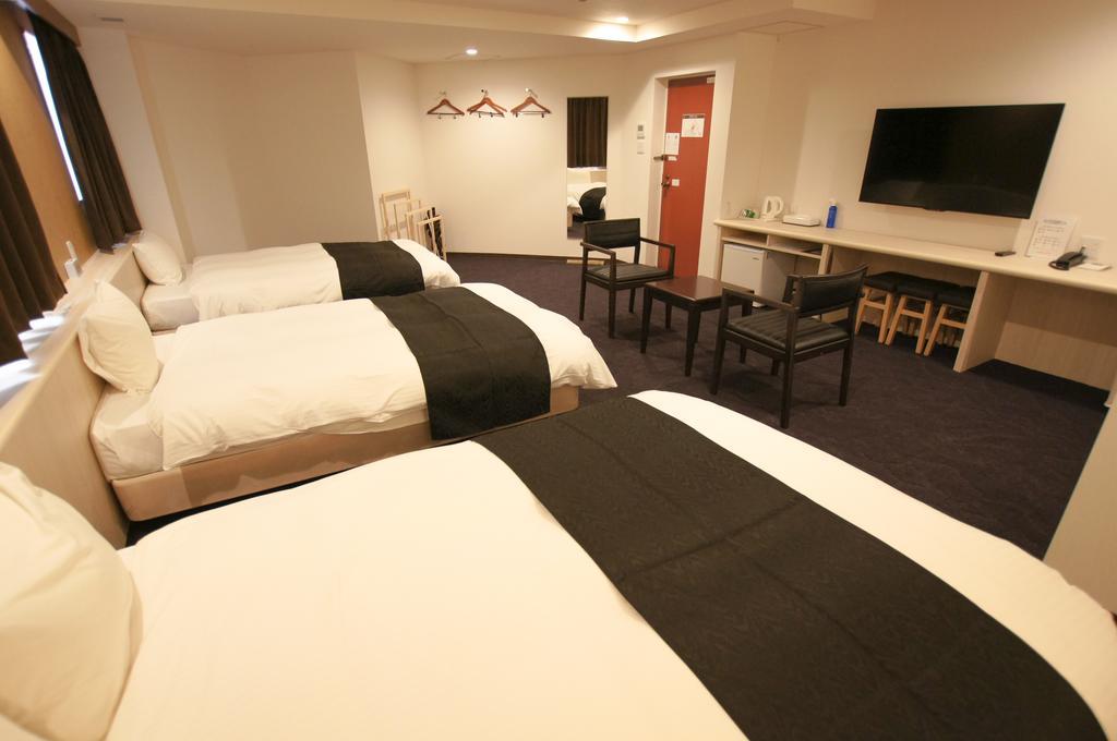 Miyazaki Daiichi Hotel Esterno foto